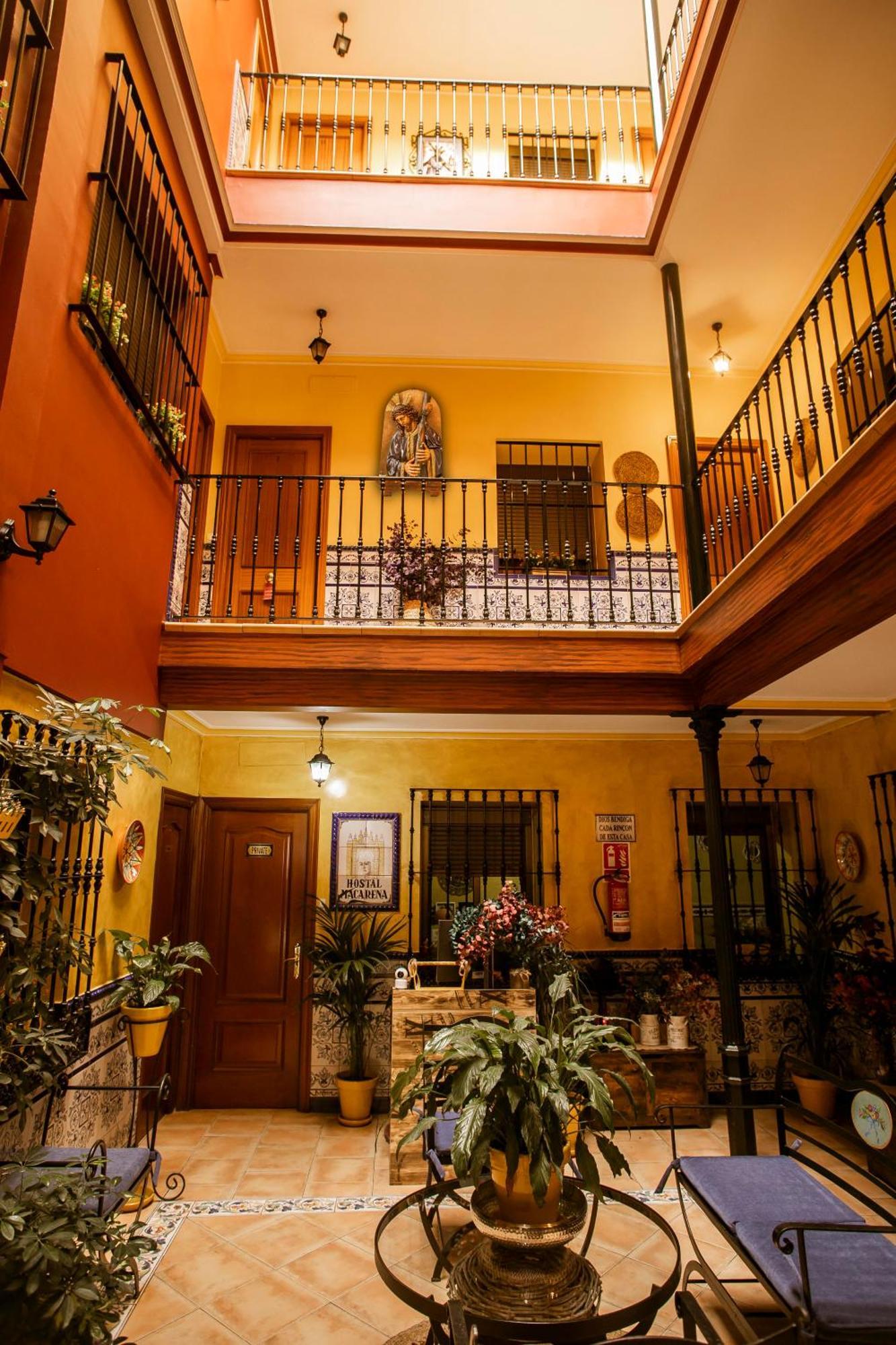 Pensión Macarena Sevilha Exterior foto