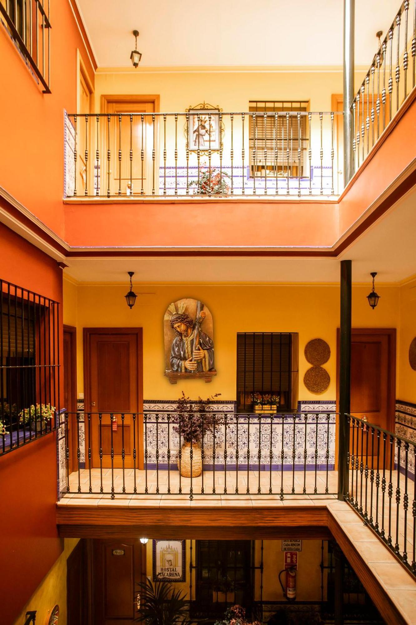 Pensión Macarena Sevilha Exterior foto